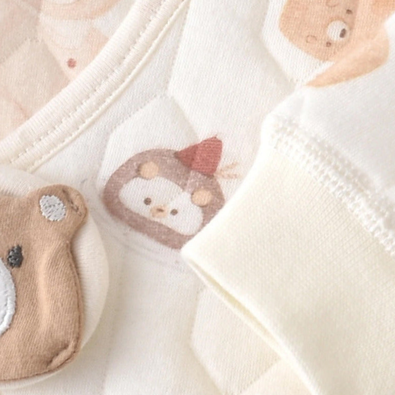 Grenouillère pour bébé avec imprimé ours en boucle et motif thé de l'après-midi 