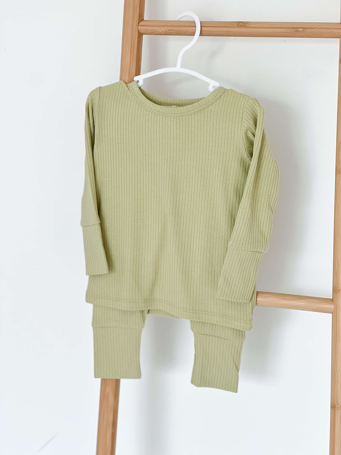 Green Ribbed Bamboo Two-Piece Set Long Sleeve Pyjamas