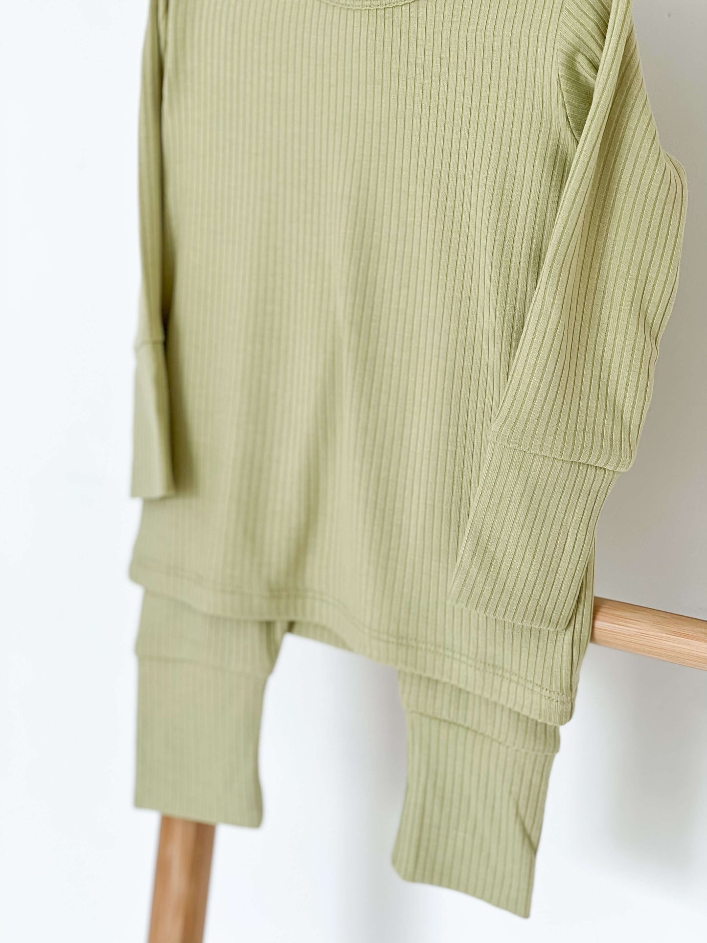 Green Ribbed Bamboo Two-Piece Set Long Sleeve Pyjamas